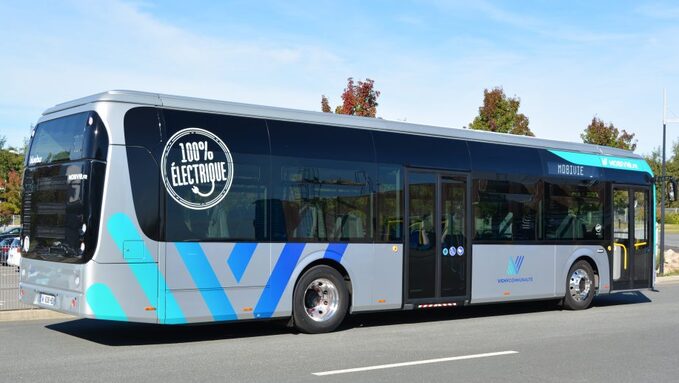 Bus.jpg